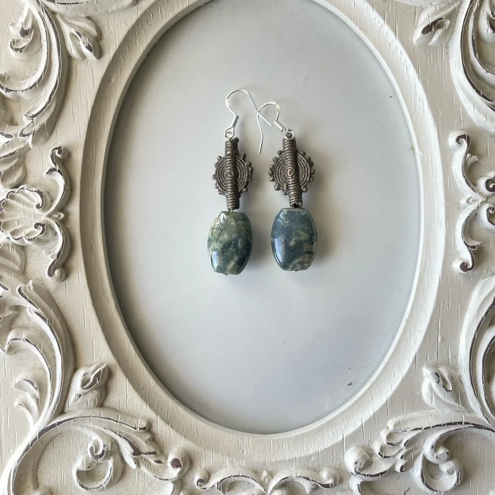 Organic Silver and Green Earrings with Natural Stone Patterns - Picture 3 of 3